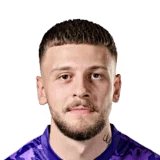 Özkan 61 Rare RB FC 26 card