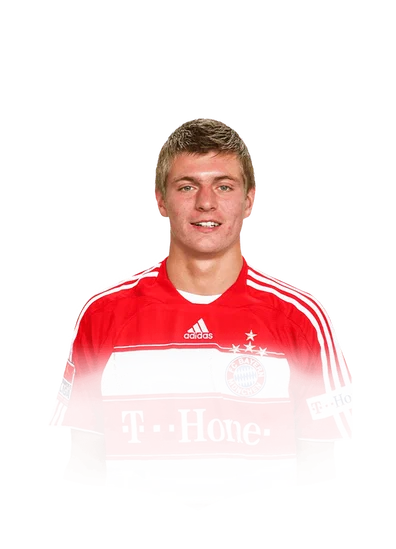 Kroos 90 Champion ICON CM FC 26 card