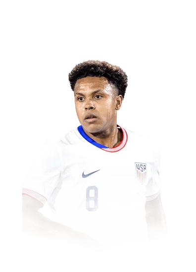McKennie 92 FoF: Answer the Call CM FC 26 card
