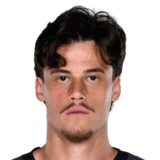 Mile Svilar op de 85 Common FC 27-spelerskaart