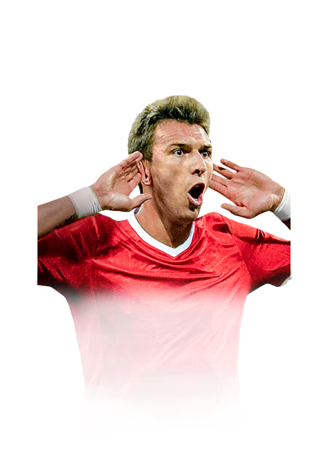 Mario Mandžukić op de 87 Ultimate Scream Hero FC 27-spelerskaart